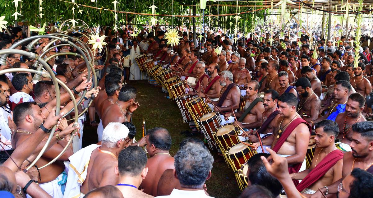 Ilanjithara Melam